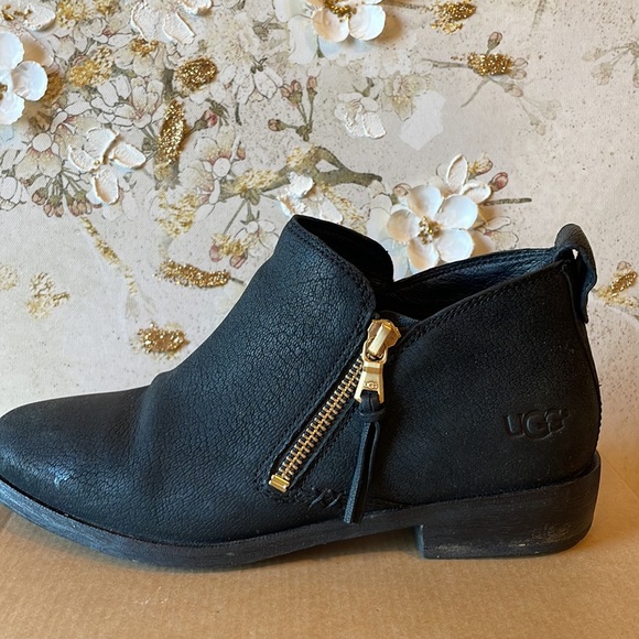 UGG Glee Black size 7 - Picture 3 of 11